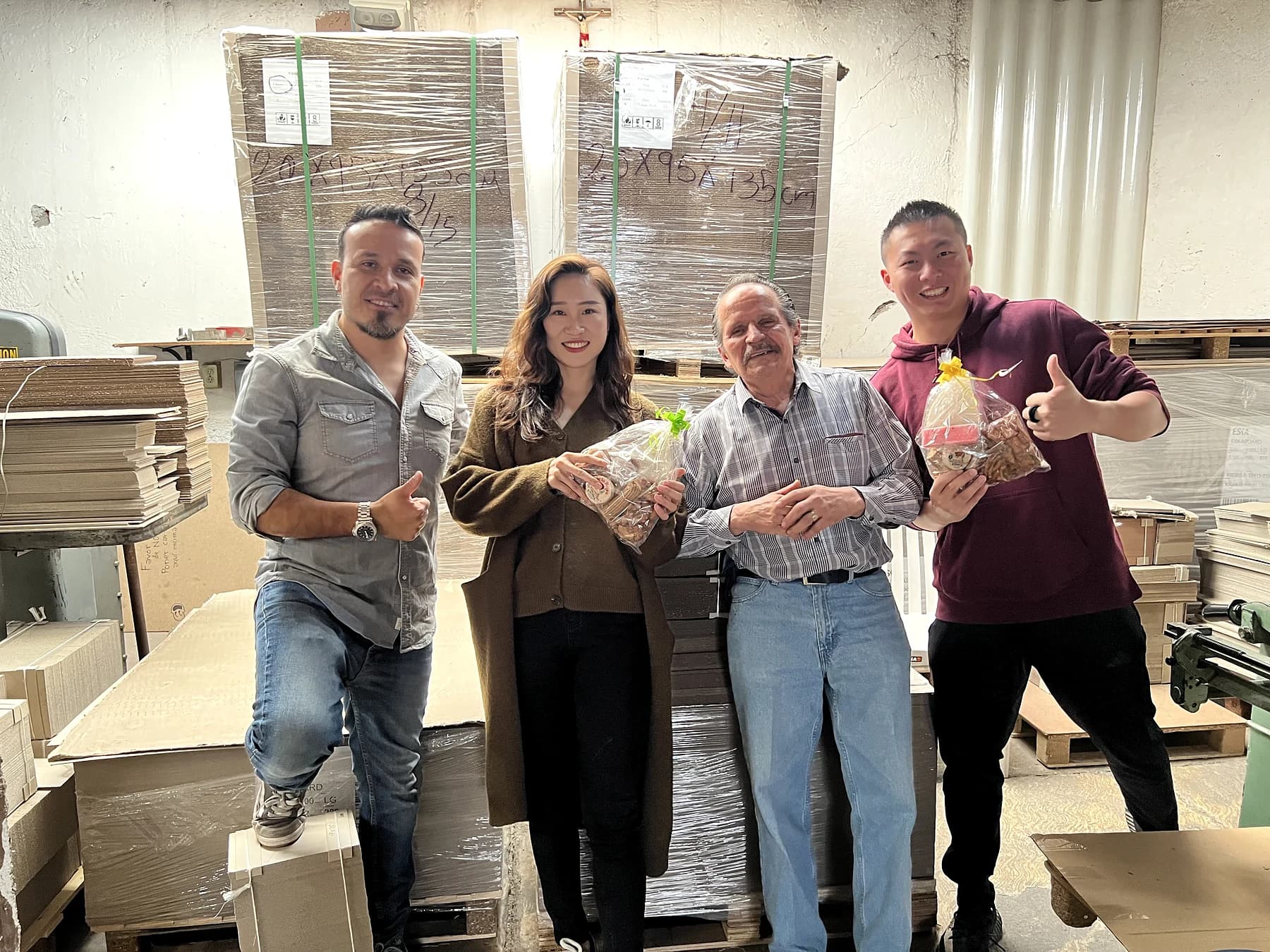 Customer exchange at a paperboard stock location